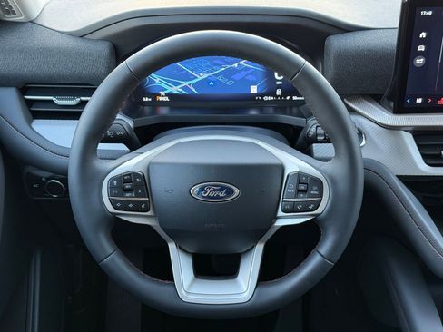 New 2026 Ford Explorer Active image 31