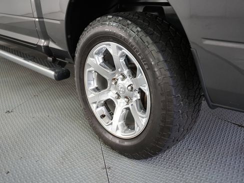 Used 2018 RAM 1500 Lone Star AWD/4WD image 58