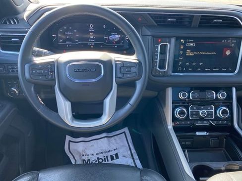 Used 2024 GMC Yukon Denali image 8