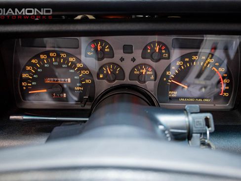 Used 1992 Chevrolet Camaro RS RWD image 17