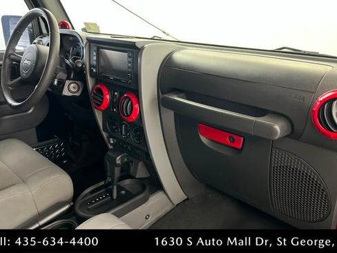 Used 2008 Jeep Wrangler Unlimited Rubicon w/ Dual Top Group AWD/4WD image 24