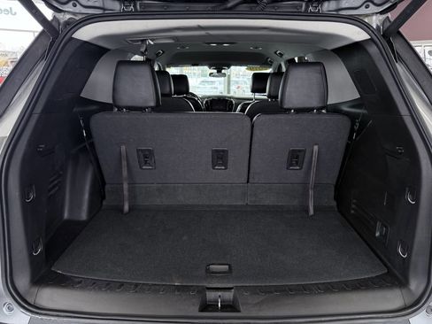 Used 2019 Chevrolet Traverse LT image 22