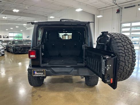 Used 2022 Jeep Wrangler Unlimited Sport AWD/4WD image 43