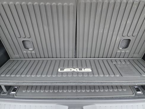 New 2026 Lexus LX 700h Luxury w/ Appearance Package image 23