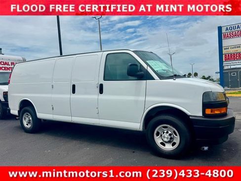 Used 2020 Chevrolet Express 2500 Extended w/ Driver Convenience Package RWD image 7
