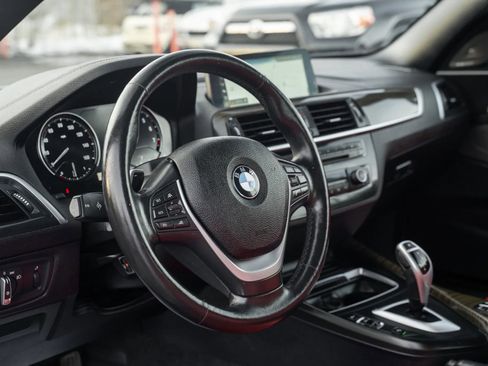 Used 2020 BMW 230i xDrive Convertible w/ Premium Package image 16