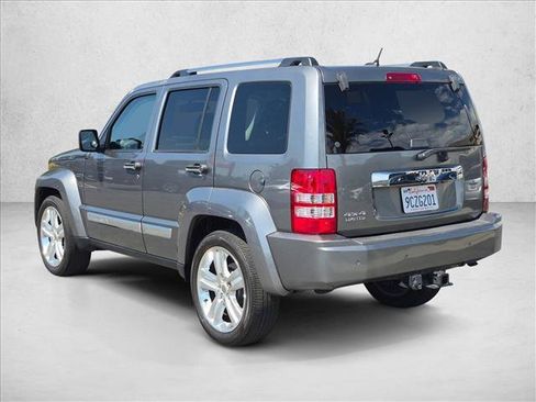 Used 2012 Jeep Liberty Limited Jet w/ Comfort/Convenience Group AWD/4WD image 8