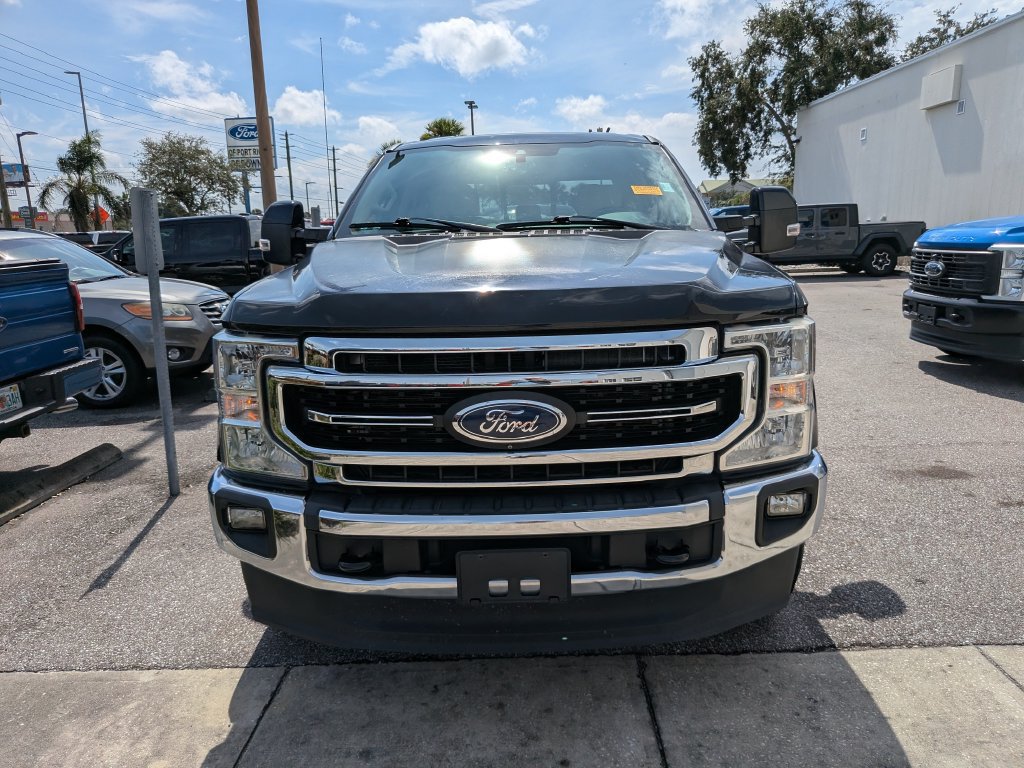 Used 2021 Ford F250 Lariat w/ Lariat Value Package AWD/4WD image 2