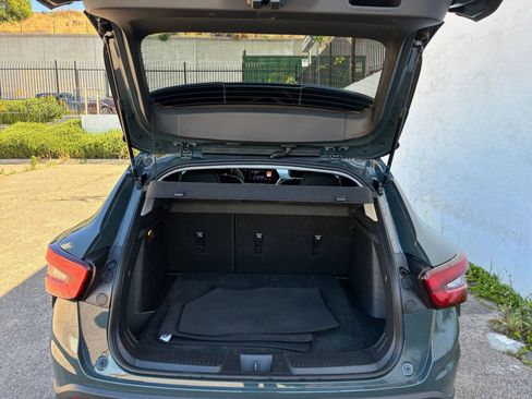 Used 2025 Chevrolet Trax LT w/ LT Convenience Package image 30