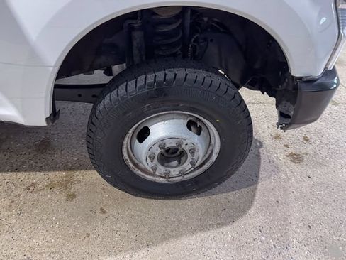 Used 2021 Ford F350 XL w/ Power Equipment Group AWD/4WD image 28