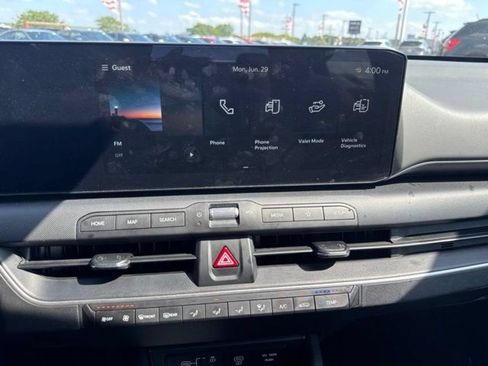 Used 2025 Kia K4 FWD image 23