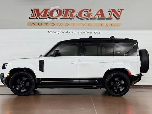 Used 2024 Land Rover Defender 110 X-Dynamic SE AWD/4WD image 6