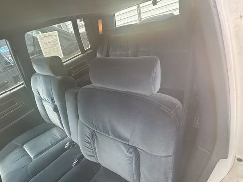 Used 1992 Cadillac De Ville Sedan image 11