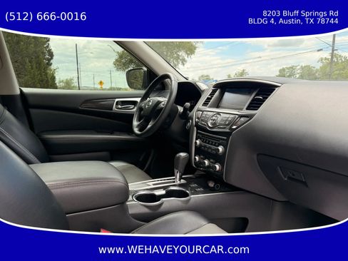 Used 2020 Nissan Pathfinder SL FWD image 20