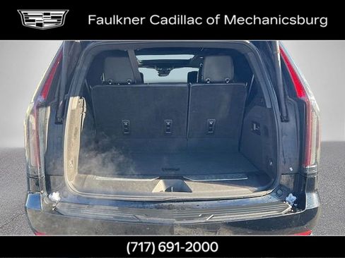 Used 2023 Cadillac Escalade Sport image 12