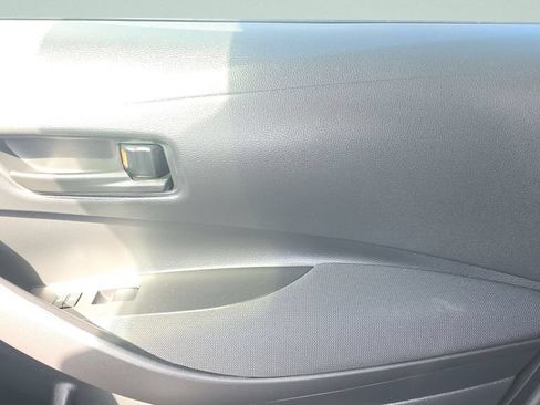 Used 2024 Toyota Corolla LE FWD image 9