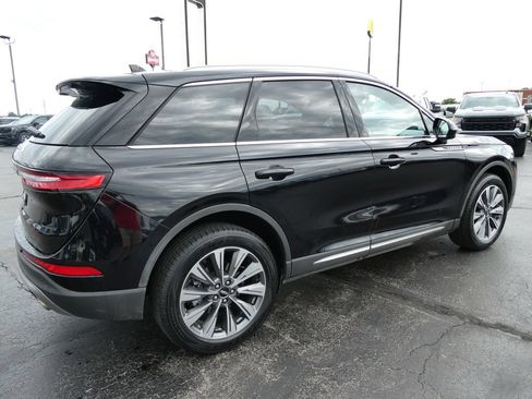 Used 2022 Lincoln Corsair Reserve FWD image 6