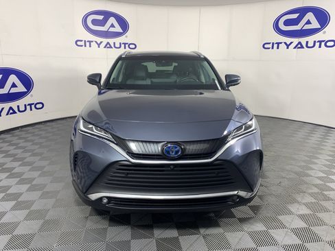 Used 2024 Toyota Venza Limited AWD/4WD image 9