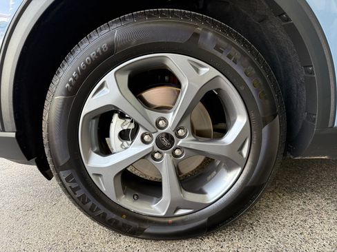 Used 2025 Ford Escape ST-Line Select AWD/4WD image 20