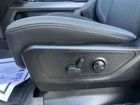 Used 2022 RAM 1500 Big Horn image 12