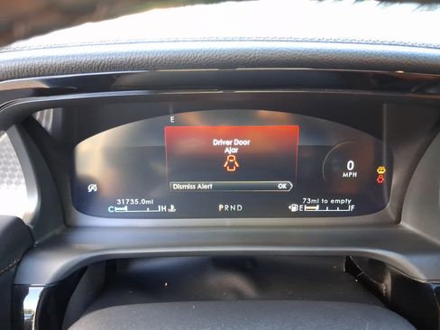Certified 2023 Lincoln Aviator Black Label w/ Class IV Trailer Tow Package AWD/4WD image 17