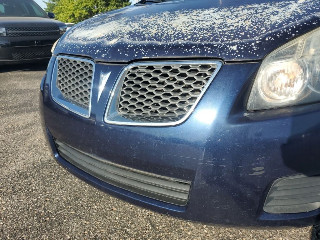 Used 2009 Pontiac Vibe w/ Preferred Package FWD image 12