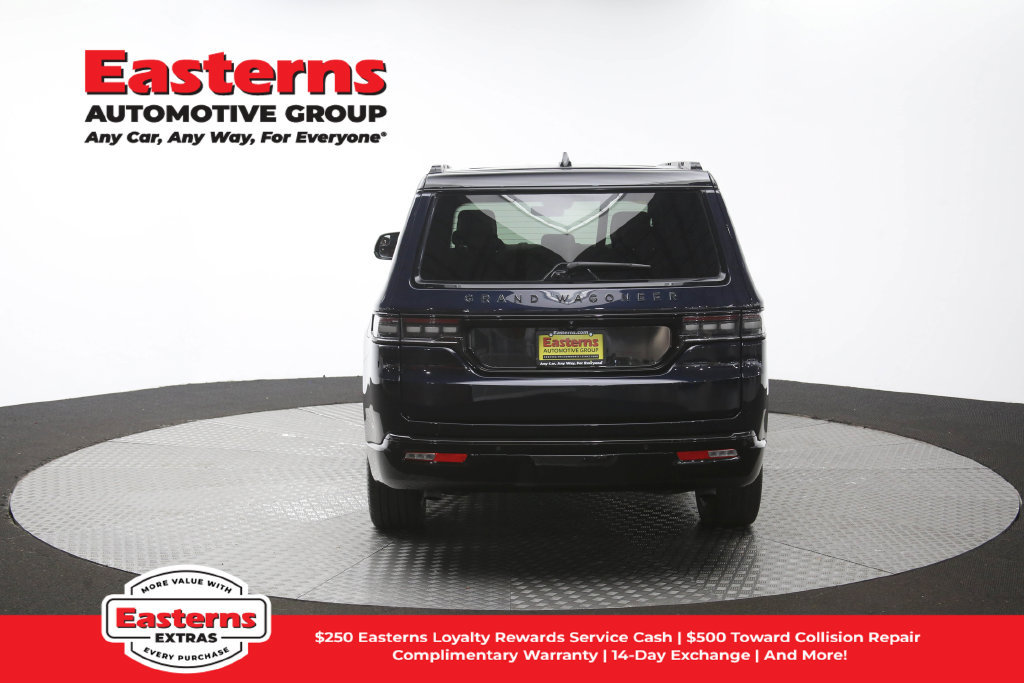 Used 2025 Jeep Grand Wagoneer Series II Obsidian w/ Quick Order Packagew 28T AWD/4WD image 45