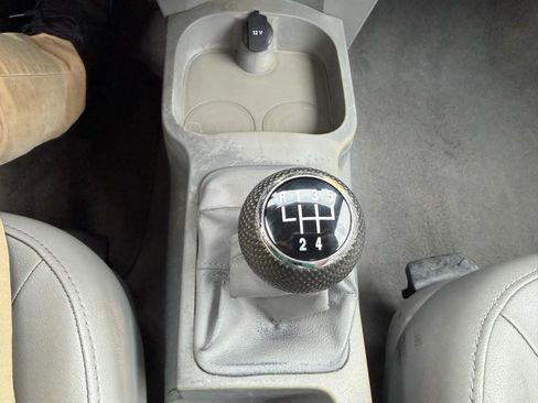 Used 2007 Volkswagen Beetle Coupe w/ Year End Package image 25