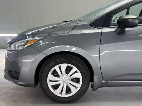 Used 2025 Nissan Versa S w/ Trunk Package FWD image 5
