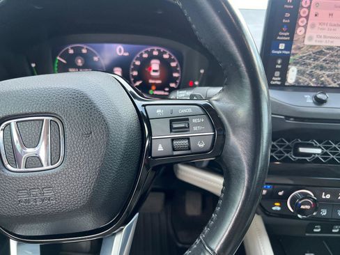 Used 2023 Honda Accord Touring image 23
