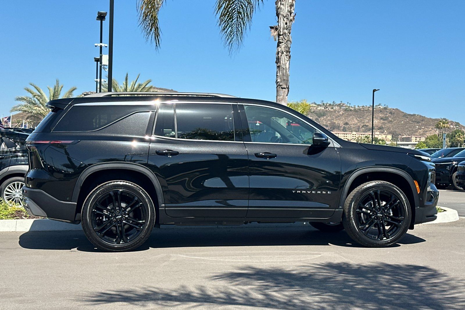 New 2026 Chevrolet Traverse LT w/ Enhanced Driving Package FWD image 3