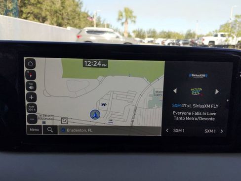 Used 2023 Hyundai Palisade Calligraphy image 23