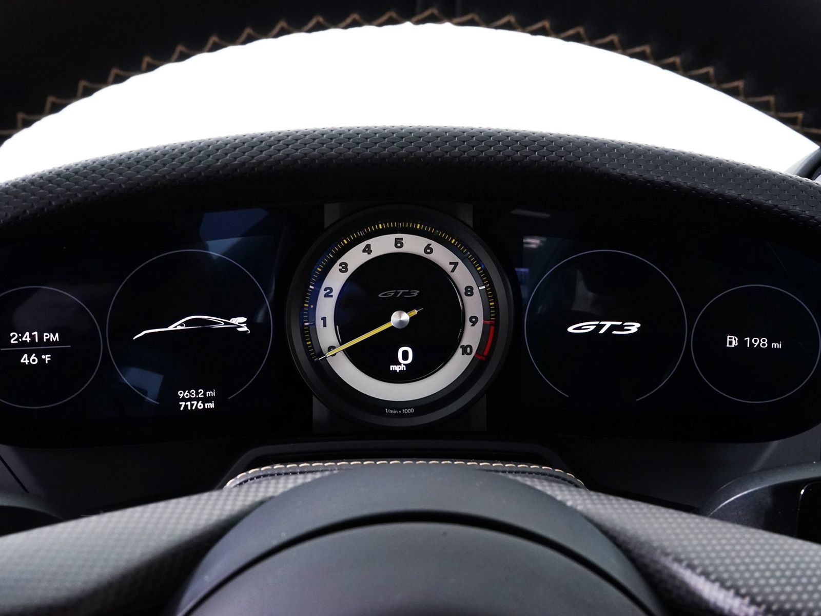 Used 2024 Porsche 911 GT3 RWD image 21
