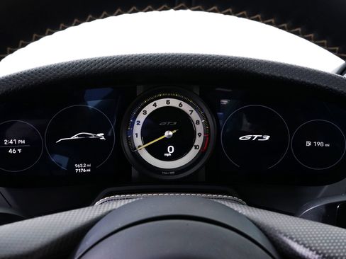 Used 2024 Porsche 911 GT3 RWD image 21