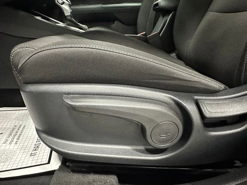 Used 2024 Kia Forte LXS image 12