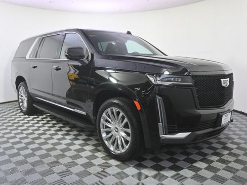 Used 2022 Cadillac Escalade ESV Premium Luxury w/ Performance Package AWD/4WD image 8