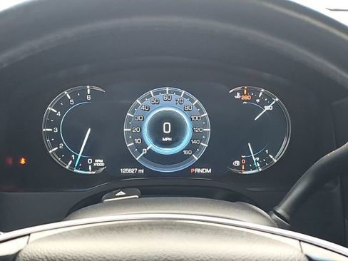 Used 2016 Cadillac Escalade Luxury image 43