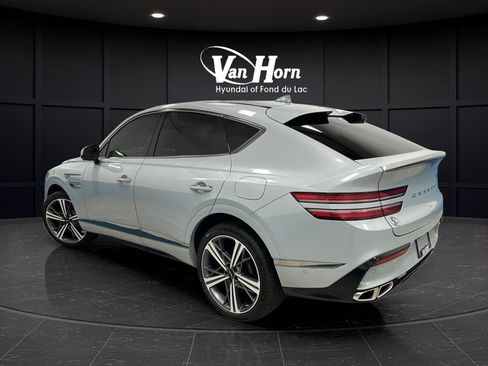 Used 2025 Genesis GV80 3.5T e-SC AWD/4WD image 5