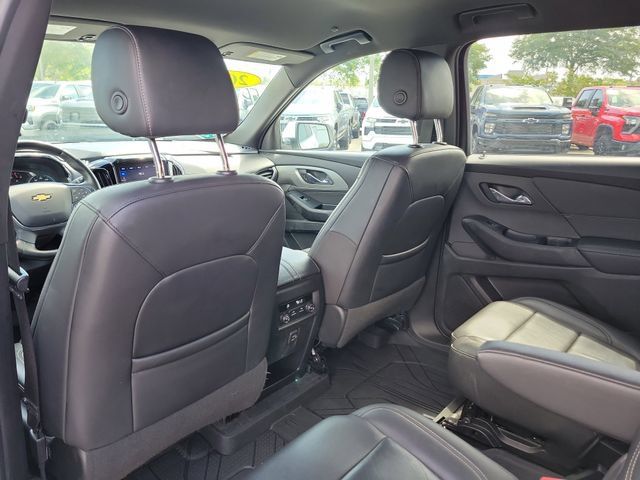 Certified 2023 Chevrolet Traverse LT FWD image 14