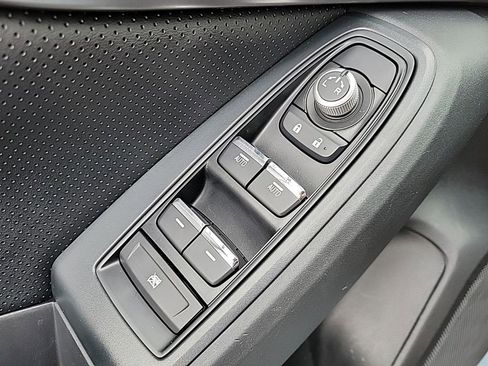 Used 2020 Subaru Crosstrek 2.0i Limited w/ Moonroof Package image 29