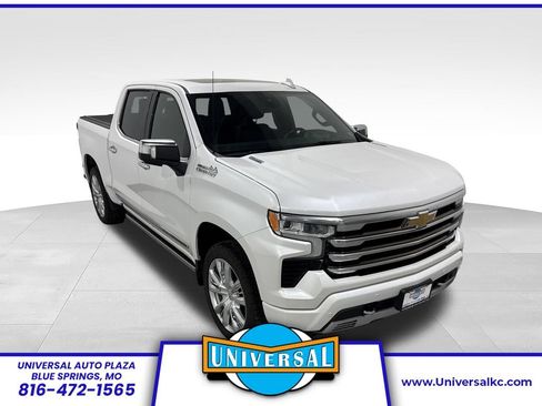 Used 2022 Chevrolet Silverado 1500 High Country w/ High Country Premium Package AWD/4WD image 1