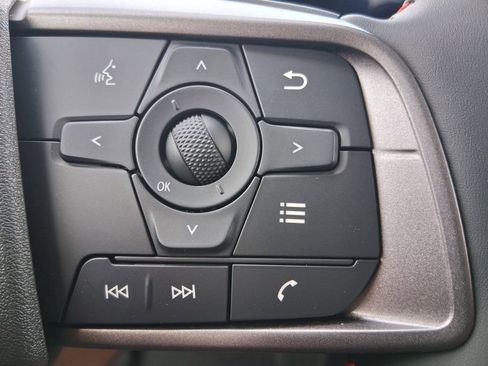 New 2026 Nissan Sentra SR w/ SR Premium Package FWD image 13