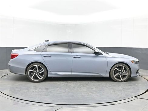 Used 2022 Honda Accord Sport Special Edition image 11