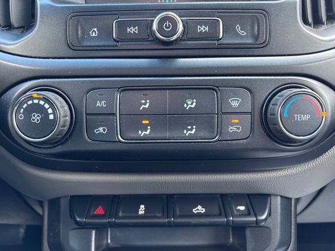 Used 2017 Chevrolet Colorado W/T image 24