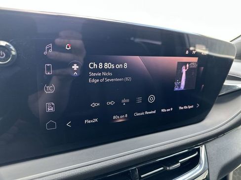 Used 2025 Buick Envista Sport Touring FWD image 14