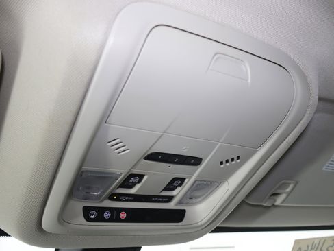 Used 2020 GMC Acadia Denali w/ Trailering Package image 72