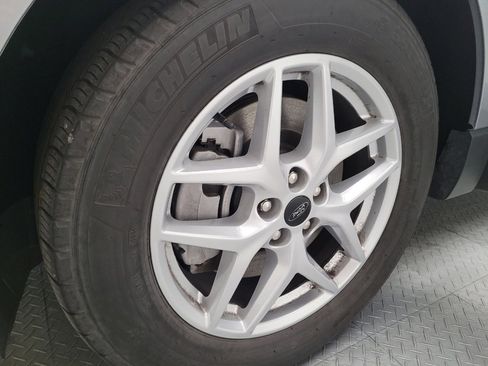 Used 2024 Ford Edge SEL image 31