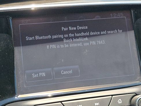 Used 2018 Buick Envision Essence AWD/4WD image 27