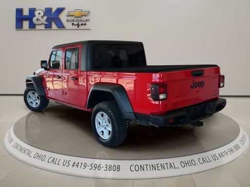 Used 2020 Jeep Gladiator Sport w/ Technology Group AWD/4WD image 4