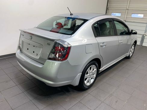 Used 2010 Nissan Sentra 2.0 SR image 3